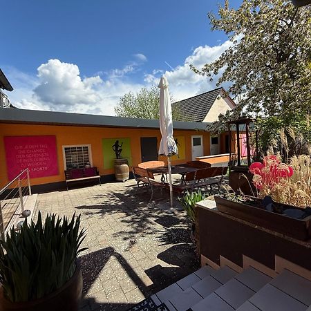 B&B'S Im Aischgrund Adelsdorf Buitenkant foto