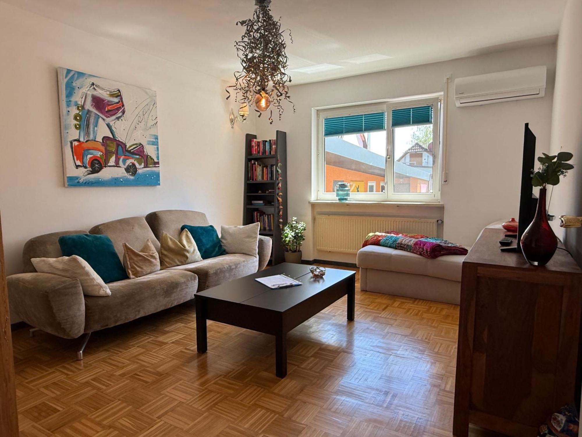 B&B'S Im Aischgrund Adelsdorf Buitenkant foto