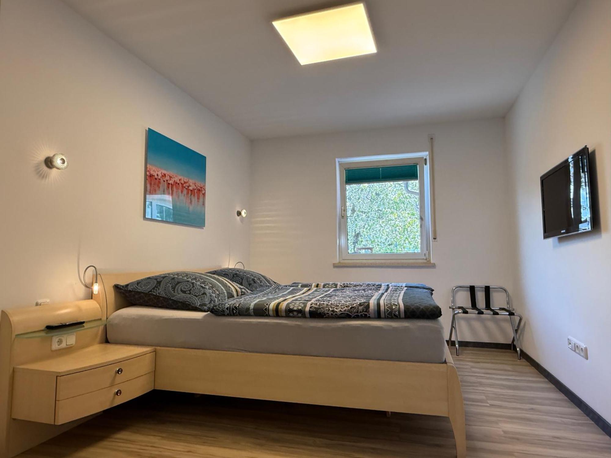 B&B'S Im Aischgrund Adelsdorf Buitenkant foto
