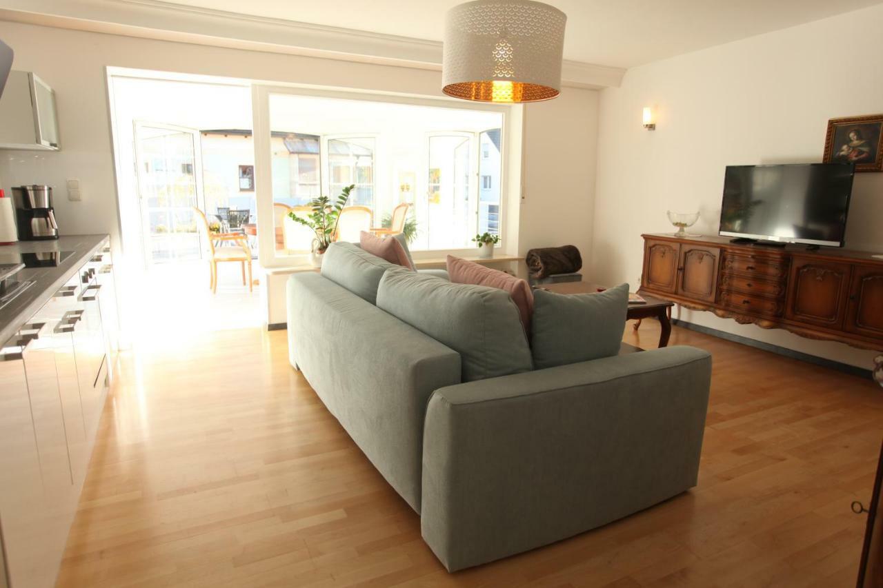 B&B'S Im Aischgrund Adelsdorf Buitenkant foto
