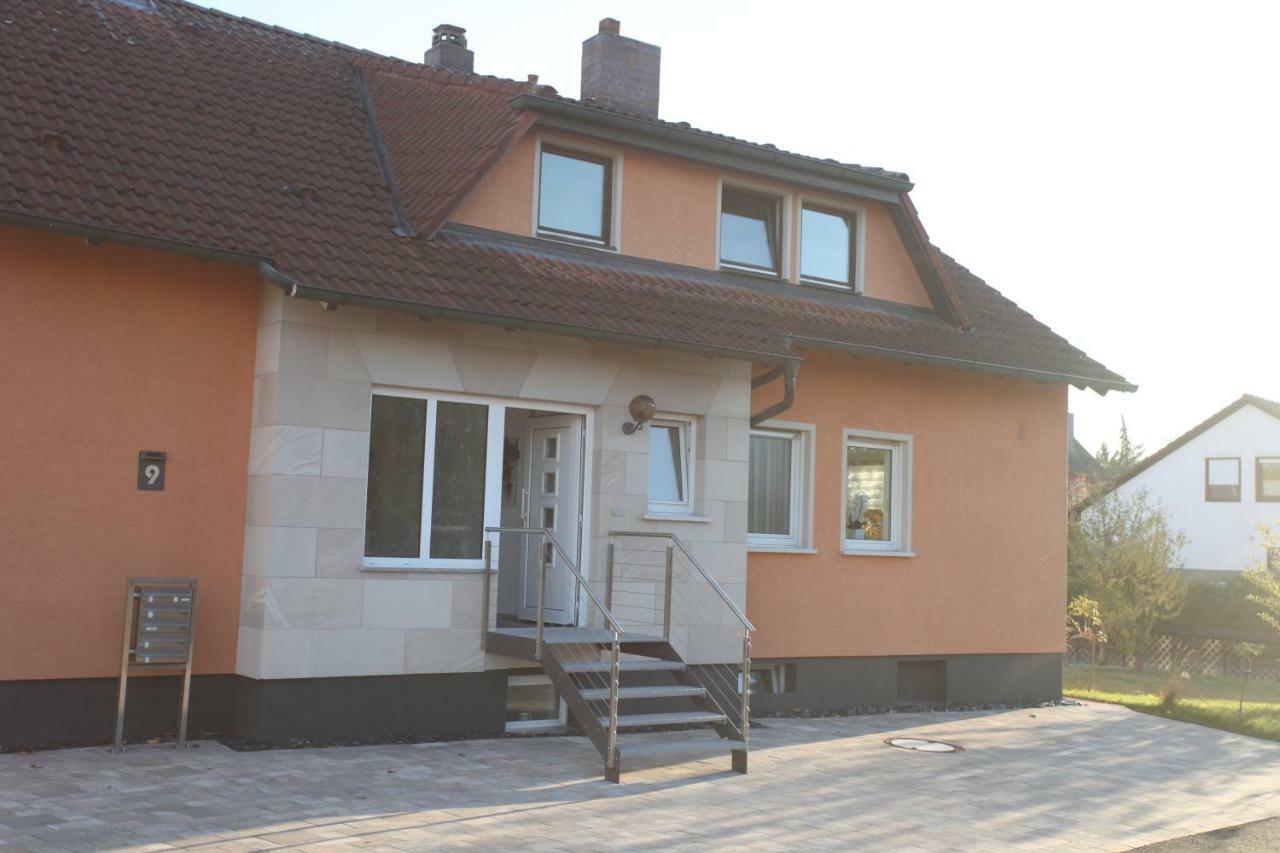 B&B'S Im Aischgrund Adelsdorf Buitenkant foto